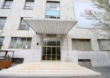 Vasili: Librat në Bibliotekën Kombëtare ruhen në kuti bananesh!