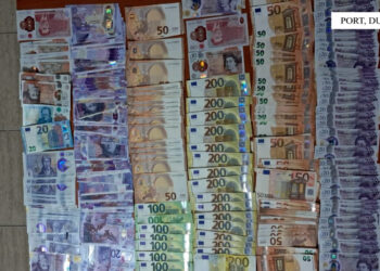 Tentoi të kalonte mijëra Euro nga porti i Durrësit, procedohet