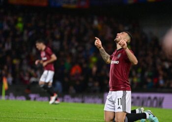 Sparta e Pragës eliminon Galatasaray, shkëlqen sulmuesi shqiptar