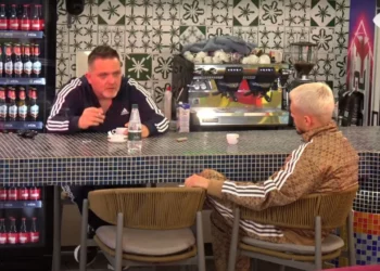 Ilnisa i përmendi Erjolës prindërit, Juli: I tha…