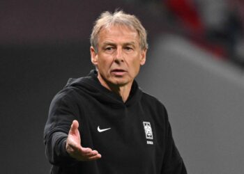 Edhe koreanëve u soset durimi, shkarkojnë trajnerin Klinsmann