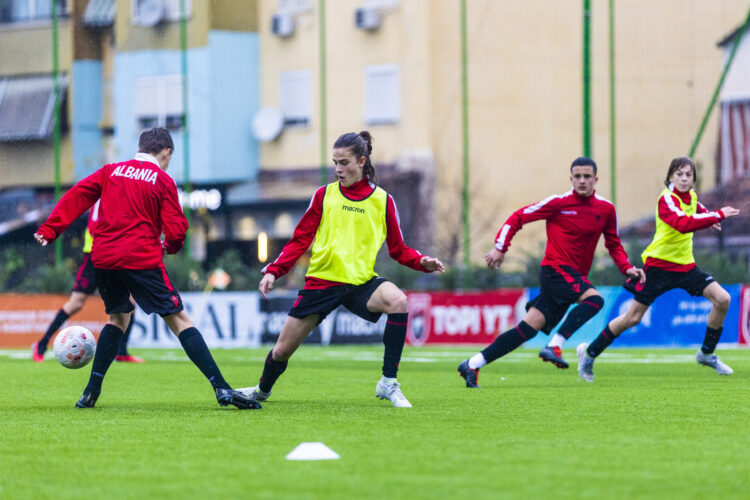 Radha e Kombëtares U-15, trajneri Dama teston 20 futbollistë