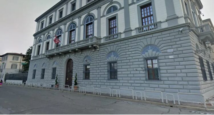 Sulm me molotov ndaj konsullatës amerikane në Firence