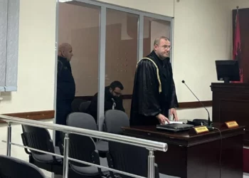 “Do pastroja 1 mln euro”, dëshmia e të arrestuarit për mashtrim me call center