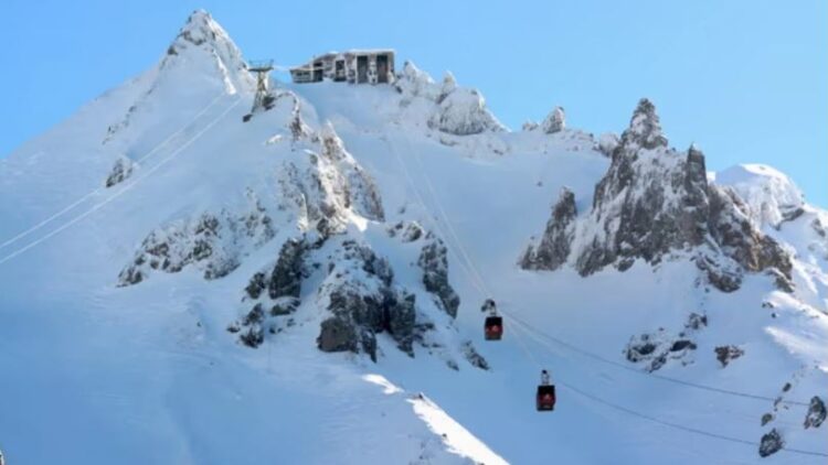 Orteku vdekjeprurës u merr jetën 4 alpinistëve në Francë
