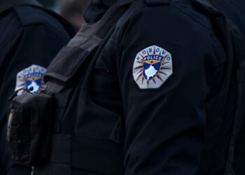 Policia e Kosovës në aksion/ Arrestohen 7 persona, kapen armë dhe…