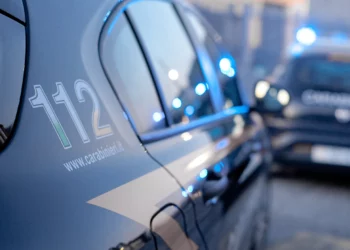 U gjet i pajetë në shtrat, misteri mbi vdekjen e 13-vjeçarit shqiptar