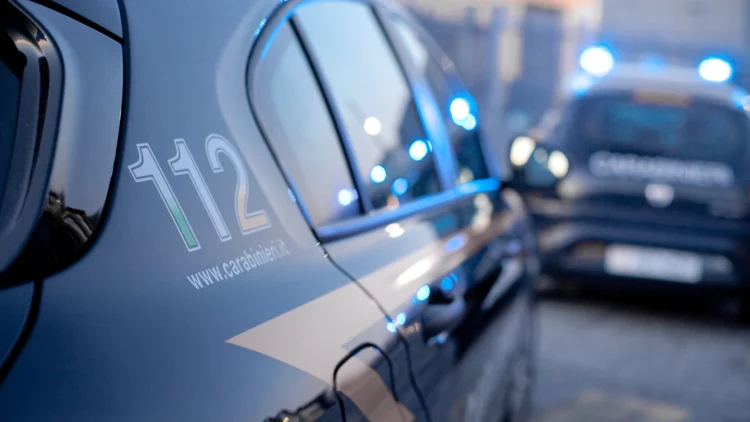 U gjet i pajetë në shtrat, misteri mbi vdekjen e 13-vjeçarit shqiptar