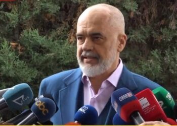 Rama flet përpara Asamblesë: Nuk ka ndëshkime, por ripozicionime