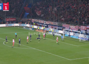 “Dezerton” Bayerni, Leverkuseni kryeson me +8 pikë