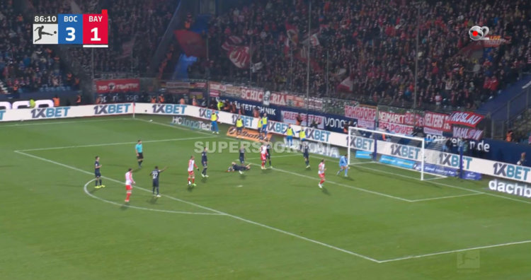 “Dezerton” Bayerni, Leverkuseni kryeson me +8 pikë