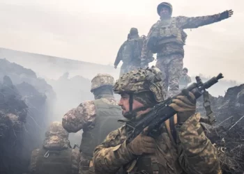 Rusia bëhet gati për ofensivën e madhe, Ukraina nis me vonesë…