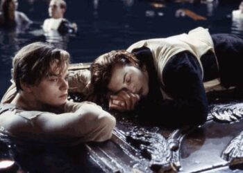 Del në ankand dërrasa e ”Titanic”-ut që nuk shpëtoi dot DiCaprion