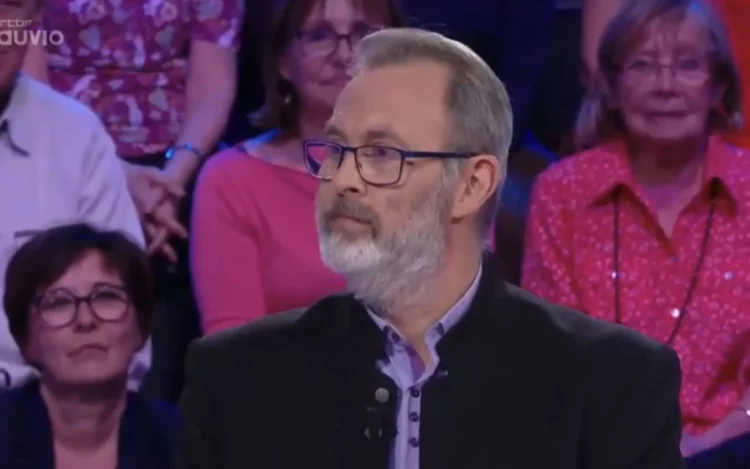 Policia e kërkonte prej 35 vitesh, vrasësi shfaqet në emision