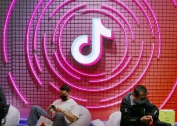 Kongresi Amerikan kërkon ta ndalojë, Kina i del në mbrojtje TikTok-ut