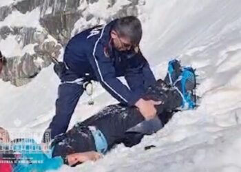 Shpëtohen 5 alpinistët kroat që ranë nga Maja e Jezercës, 2 rëndë