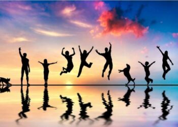 Raporti/ Kush janë vendet më të lumtura në botë