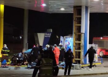 Aksident i rëndë në Durrës/ 2 persona në gjendje kritike