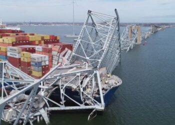 Momentet e ankthit, zbardhet biseda mes ekuipazhit të anijes dhe…