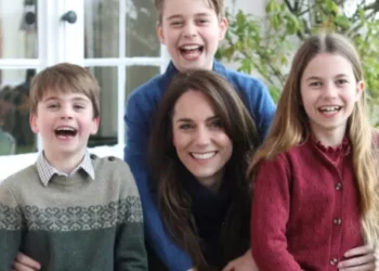 Fotoja që trazoi rrjetin, Princesha e Uellsit e pranon: E editova