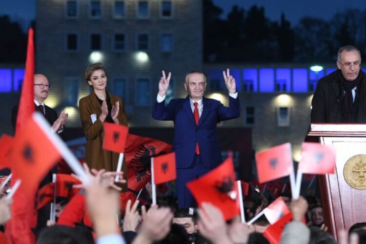 Sot 4 vite nga protesta e 2 marsit, Meta: Mirënjohje për…