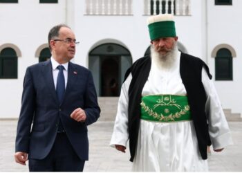 Nga teqeja e Baba Aliut, Begaj uron festën e Sulltan Novruzit