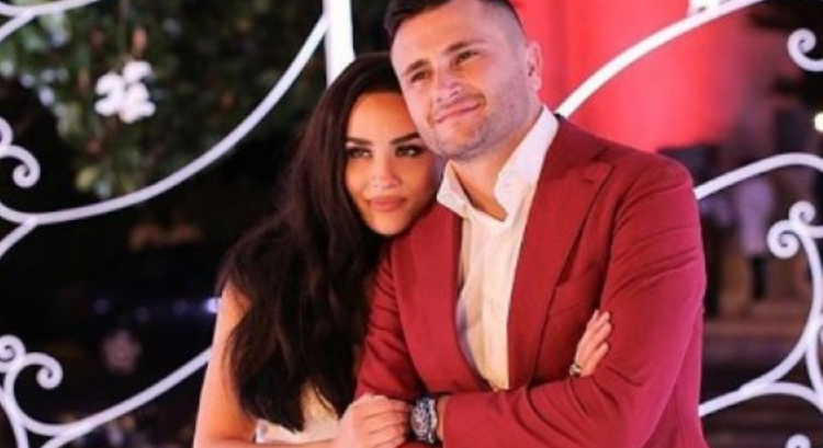 Besi konfirmon ndarjen, Xhensila bën lëmsh rrjetin