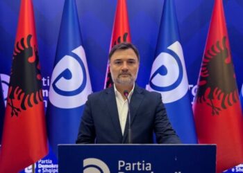 Alibeaj konfirmon negociatat e mazhorancës me Rithemelimin