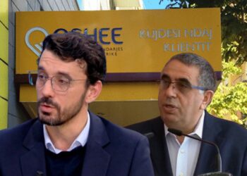 Enea Karakaçi i fal tenderin 2MLN euro firmës që bënte afera me Thoma Gëllçin në RTSH