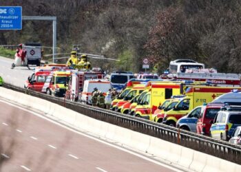 Aksident tragjik/ Autobusi del nga rruga, humbin jetën 5 persona