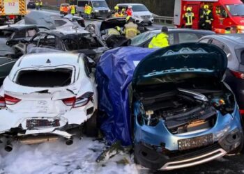 40 makina përfshihen në aksident, 2 të vdekur e dhjetëra të plagosur