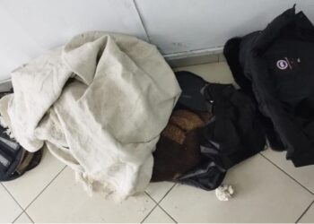 EMRAT/ Transportonin armë nga Korça në Tiranë, kapen dy të rinj