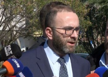 Bardhi: Felaj veproi në interes të 5 oligarkëve dhe grupeve kriminale