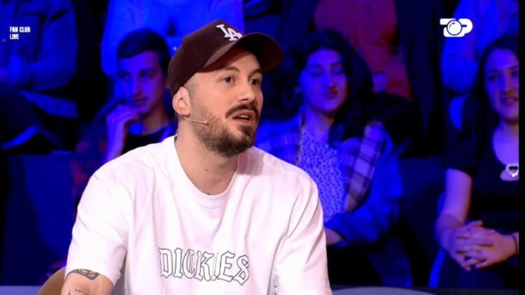 Donaldi thyen heshtjen, tregon se çfarë mendon për Heidin dhe dasmën