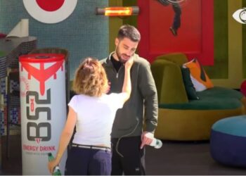 “Hiqi duart”/ Egla dhe Meritoni debatojnë ashpër, ndërhyn Ilnisa