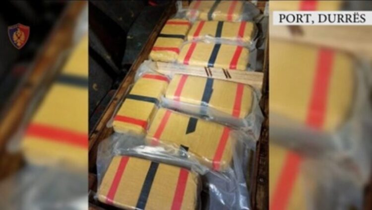 Tentuan te trafikonin 13 kg heroinë drejt Italisë, Prokuroria e Durrësit mbyll hetimet për dy të akuzuarit. Çfarë u zbulua nga përgjimet