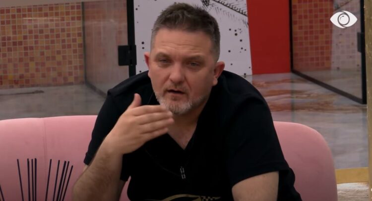 Juli për Sarën: S’është ndonjë personazh, vuan të jetë tek të fortët