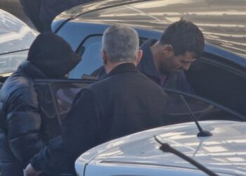 Shqiptari godet me thikë kuzhinierin e një restoranti, pretendon se…