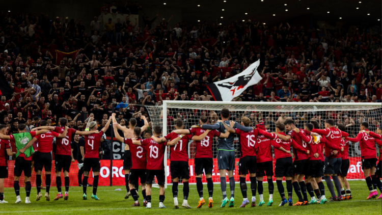 Paraqitjet e legjionarëve/ Cikalleshi dhe Uzuni realizojnë nga dy gola, shënon edhe Manaj. Gjimshiti e Broja japin asiste