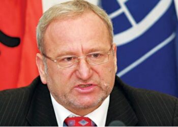 Ndahet nga jeta ish-ministri i Punës, Kosta Barka