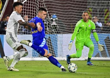 Lautaro thyen “mallkimin” te Argjentina