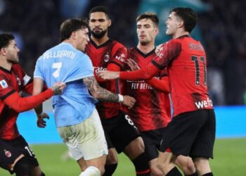 Tifozët e Lazios “shpërthejnë” ndaj milanistit: Të vdektë familja!