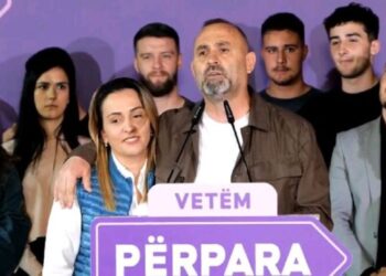 Qytetari denoncon kryebashkiaken e Kurbinit: Cara më ka marrë tokën!