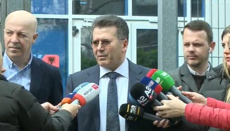 Mediu pas seancës: S’po del asnjë e dhënë e re, dëshmitarë formalë