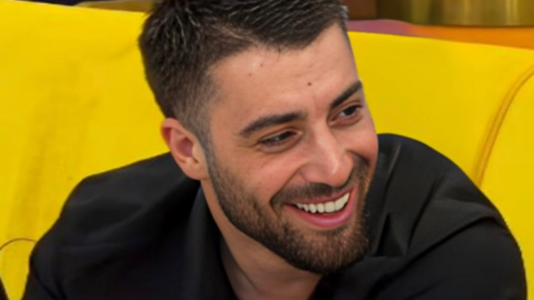 VIDEO/ Dedikime për 8 Marsin, Meritoni: I kërkoj falje nënës sime…