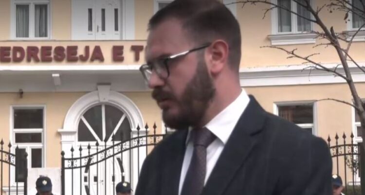 Zgjedhjet për kreun e Komunitetit Mysliman, protestuesi: Ka shumë…