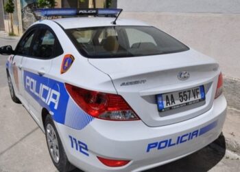 EMRAT/ Me fara kanabisi dhe kokainë në makinë, arrestohen dy persona