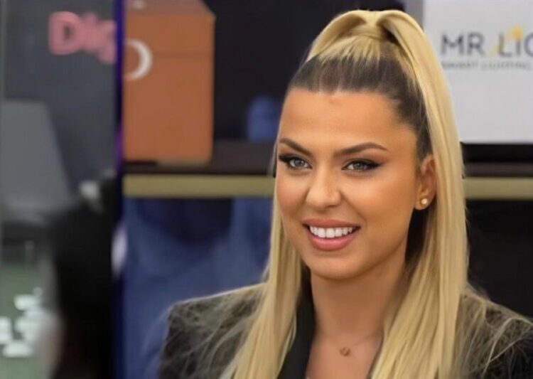 Rike nxjerr sekretin e produksionit: Fola me mamin dhe motrën…