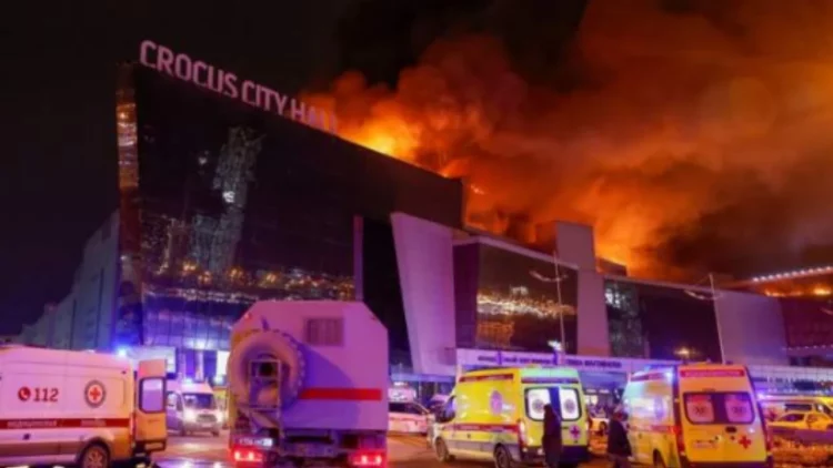 40 të vrarë dhe 100 të plagosur, ISIS merr përgjegjësinë për sulmin