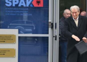 Kërkoi leje për të shkuar në Kuvend, shtyhet seanca për Berishën